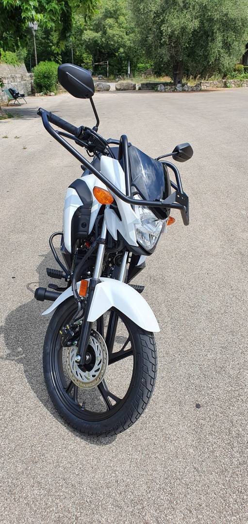 Réalisation moto avant